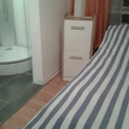 In Bewohntem Haus * Sehnde