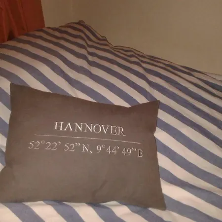 Apartment In Bewohntem Haus *